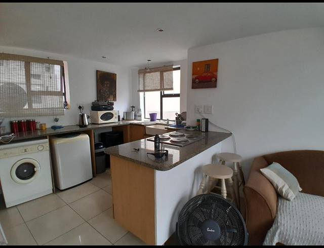 1 BEDROOM APARTMENT FOR SALE IN ROOIHUISKRAAL NORTH